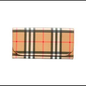 Burberry Continental Vintage Check Wallet
